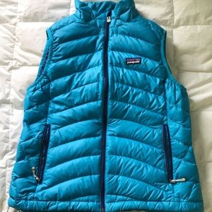 Women’s blue Patagonia vest